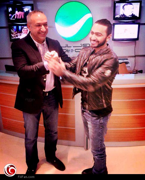 تامر حسني مع سالم الهندي أثناء تعاقده مع &quot;روتانا&quot;