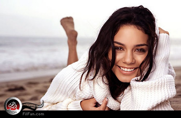 النجمة الشابة فانيسا هادجنس