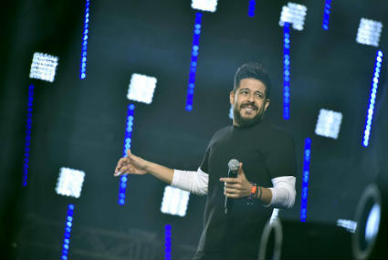 محمد حماقي.