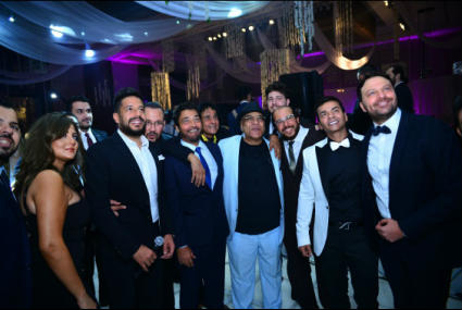 كتيبة من النجوم محمد محيي ومحمد حماقي وعنتر هلال وعلي حميدة وحميد الشاعري وهشام عباس ومحمد حماقي وشذى