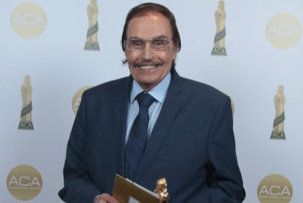 عزت العلايلي