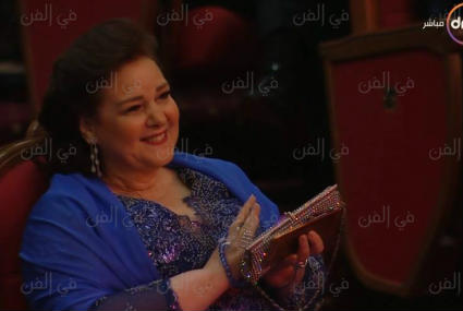 دلال عبد العزيز