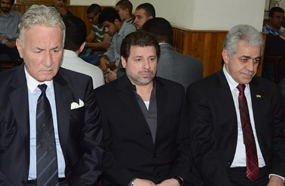 حمدين صباحي في عزاء حسين الإمام برفقة ابنه وعزت أبو عوف