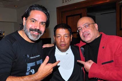 عبد الباسط حمودة ومدحت عبد الهادي لاعب كرة القدم السابق