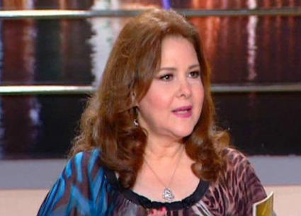 دلال عبد العزيز 