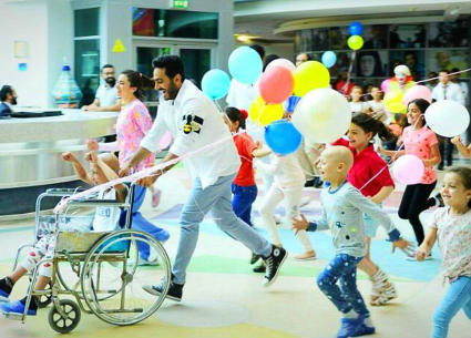 تامر حسني وقت تصوير الأغنية