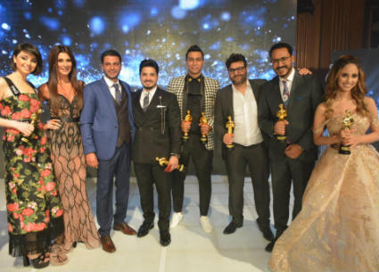 صورة للمكرمين