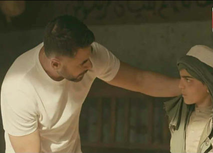 أحمد عز ومعتز هشام في لقطة من &quot;أبو عمر المصري&quot;