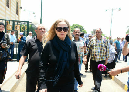 نجلاء فتحي حضرت الجنازة