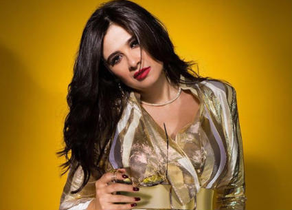 ياسمين عبد العزيز