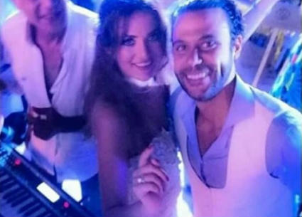 محمد إمام وعروسته 