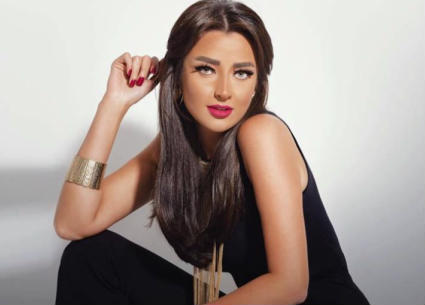 رضوى الشربيني 