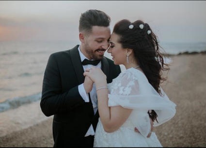  
نشر حجازي هذه الصورة وعلق عليها كاتبا: "كنت مستني هذه اللحظة، أحبك. ربنا يبارك بك ويخليك لي يا أجمل بنت في عيني"
