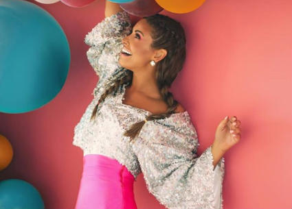 مي سليم في جلسة تصوير جديدة.