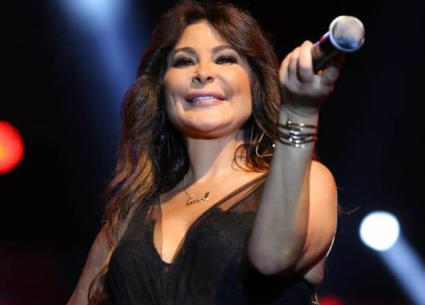 إليسا في جامعة الدلتا بجمصة