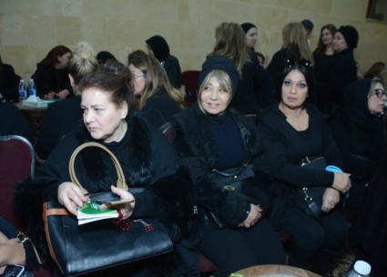 عزاء والد نهال عنبر