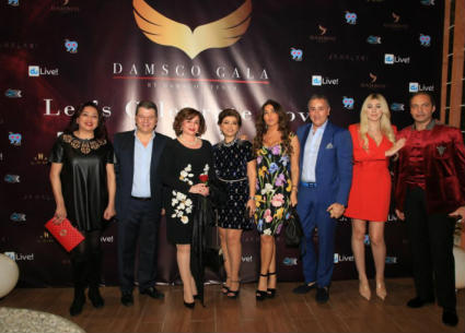 ناصيف زيتون وآدم ويارا نجوم حفل عيد الحب بدبي 