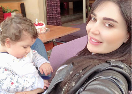 سيرين عبد النور وأبنها كريستيانو