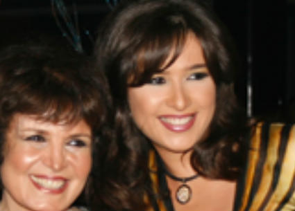 ياسمين عبد العزيز وسميرة أحمد