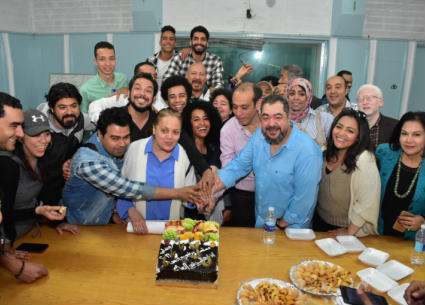 اسرة مسلسل الاذاعي&quot; برنس ونص&quot; 