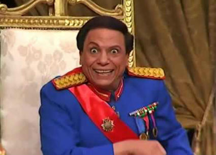 عادل إمام في مسرحية &quot;الزعيم&quot;