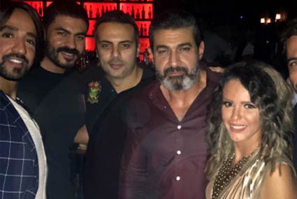 دنيا عبد العزيز‎ وياسر جلال وأحمد فريد وخالد سليم ومصمم الأزياء هاني البحيري.