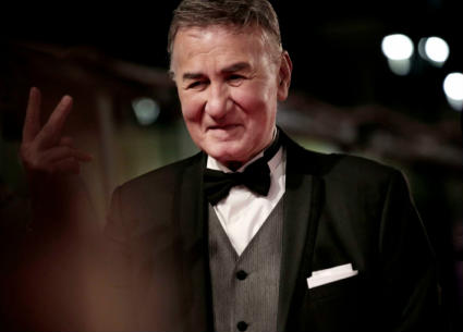 عزت أبو عوف