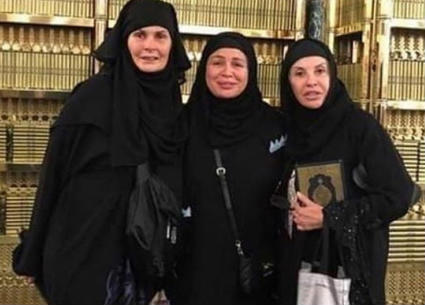 إلهام شاهين وهالة سرحان ويسرا