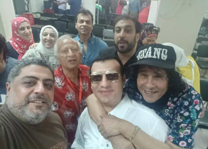 حسام حسني وقت مناقشة الرسالة