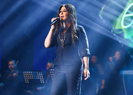 إليسا تتألق في حفل أوبرا جامعة مصر