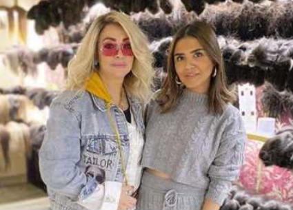 خبيرة الشعر المستعار إيمان يسري وشهيرة