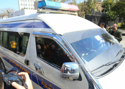 سيارة نقل جثمان الفنانة نادية لطفي