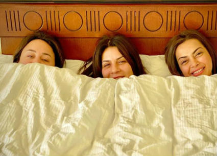 داليا مصطفى ونجلاء بدر وإنجي علي