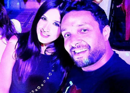 ياسمين عبد العزيز وشقيقها وائل