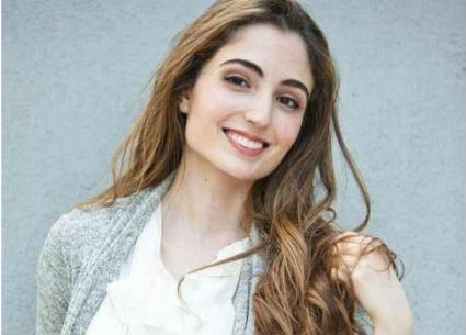 ليانا أفيوني