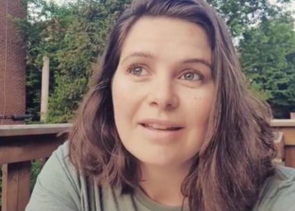 يسرا اللوزي