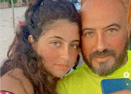 مجدي الهواري وابنته