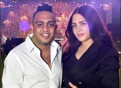 أوس أوس وزوجته