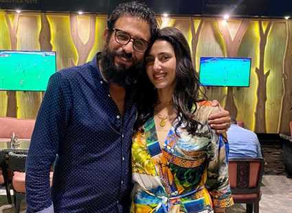 حنان مطاوع وزوجها