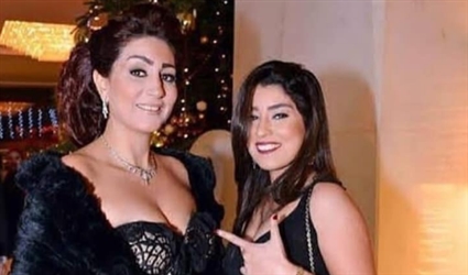 وفاء وأيتن عامر