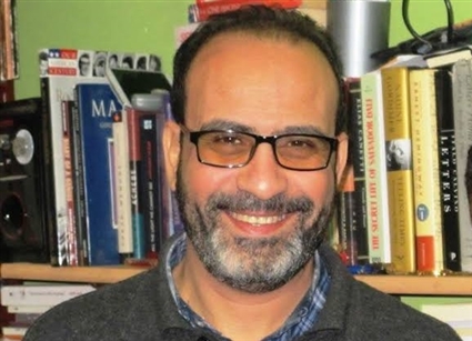 الناقد عصام زكريا