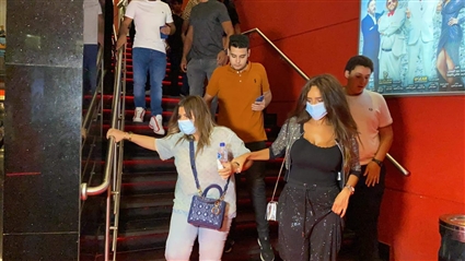 زينة في العرض الخاص