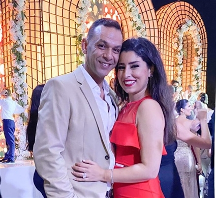 آيتن وزوجها