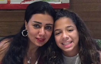 رانيا يوسف وابنتها نانسي