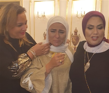 بكاء دعاء فاروق