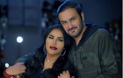 أحلام وزوجها