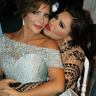 أحلام وأصالة