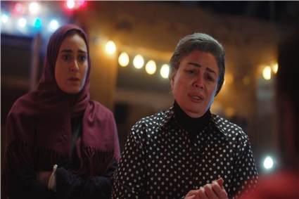 أمينة خليل وإلهام شاهين