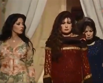 فيفي عبده وسمية الخشاب من &quot;الحقيقة والسراب&quot;