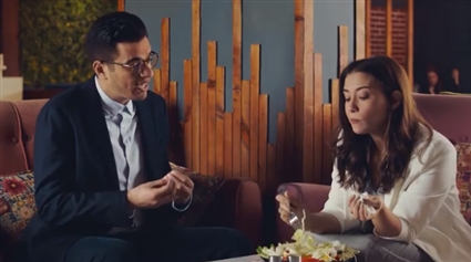 التقى &quot;مؤنس&quot; بـ&quot;نهى&quot; وبدآ يفكرا كيف ستلتقي بوالدته &quot;شيرين&quot; وكيف ستعمل في نفس المكان مع والدها عم &quot;صابر&quot;
